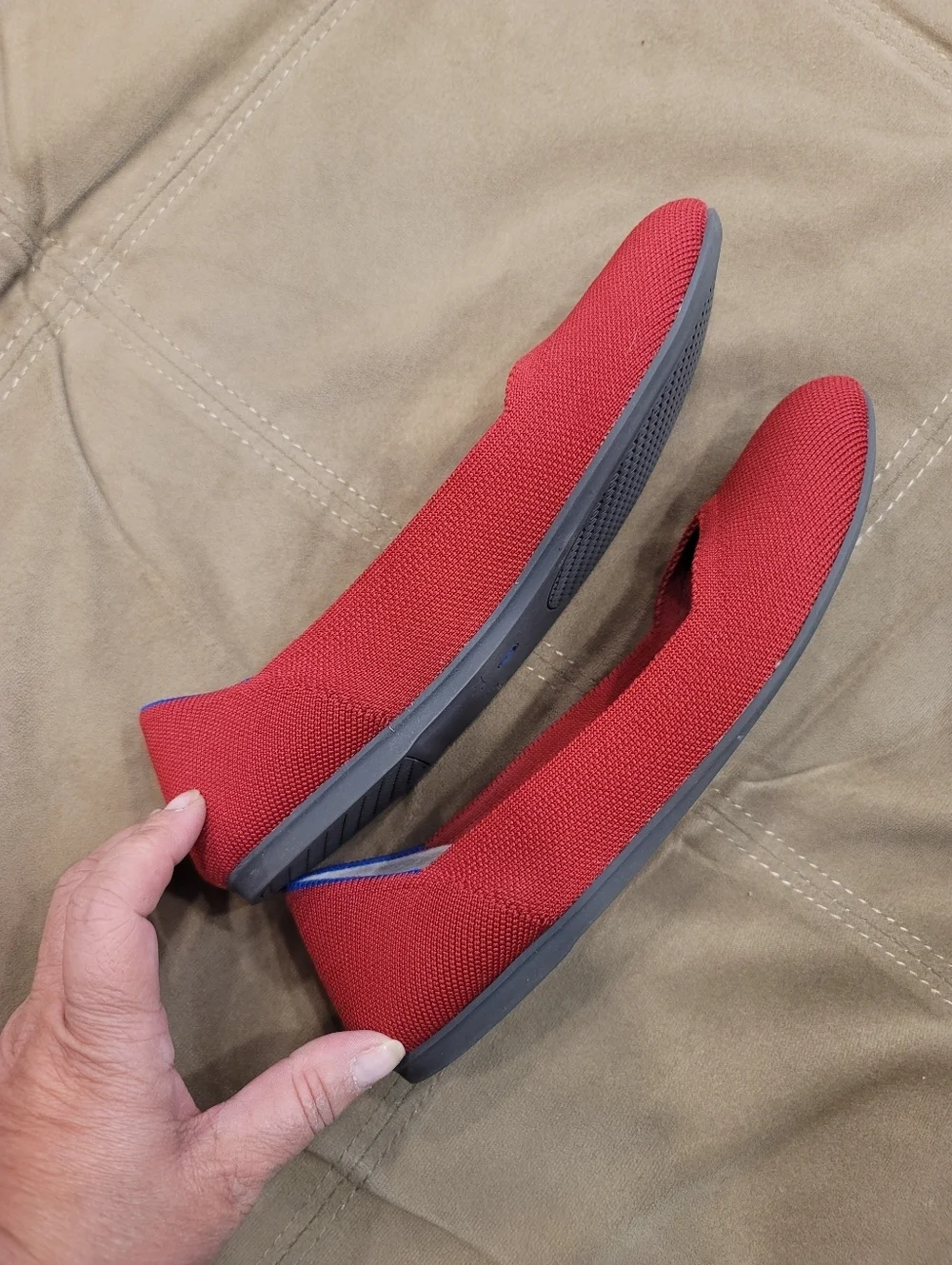 Sz 8 Rothy’s Red Rounded Toe Flats Knit Slip-On Sustainable Chic